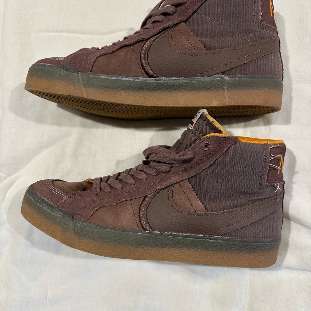 Nike SB High-Top Sneakers - Brown - Picture 9 of 11
